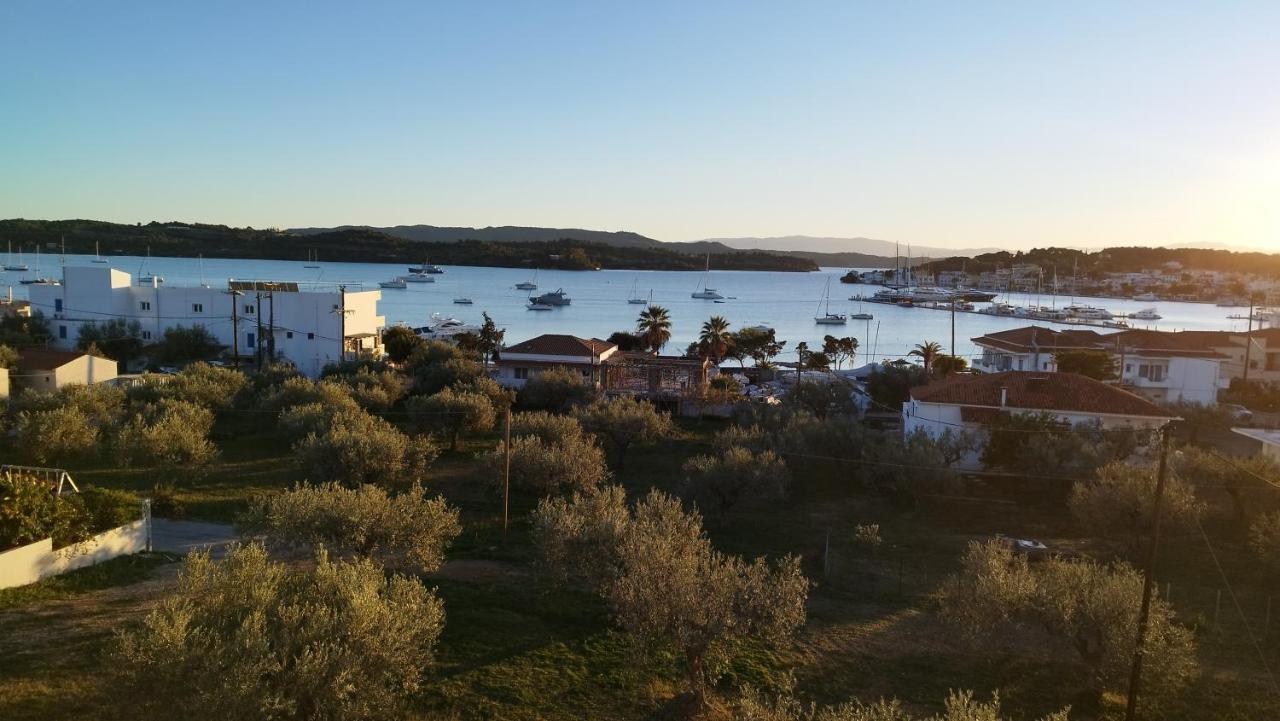 Angelique Όμορφο Διαμέρισμα Στο Porto Heli Exterior photo